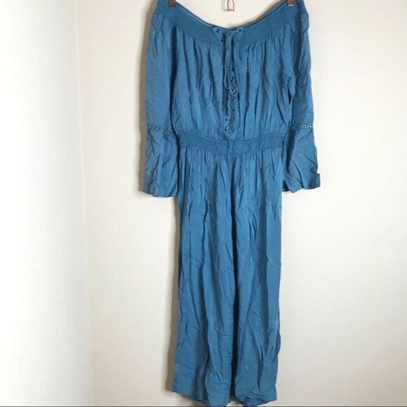 NWT lace up jumpsuit - Picture 8 of 8